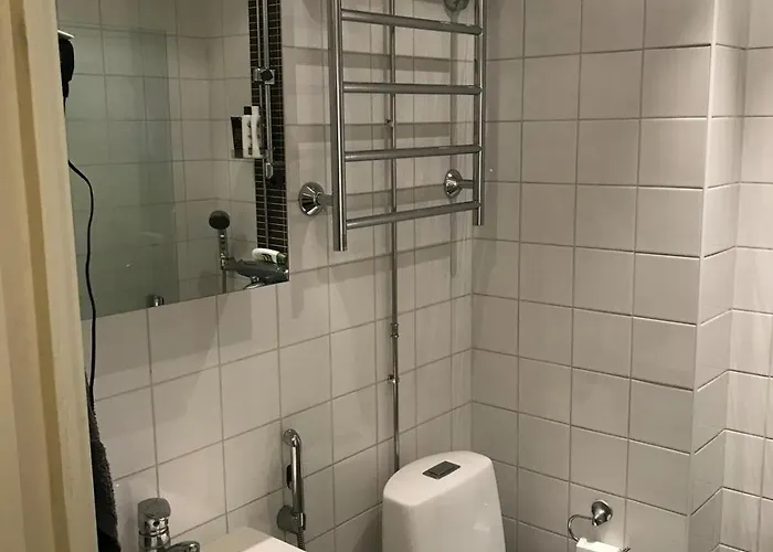 Compact One-bedroom In Taka-toeoeloe Apartment Helsinki